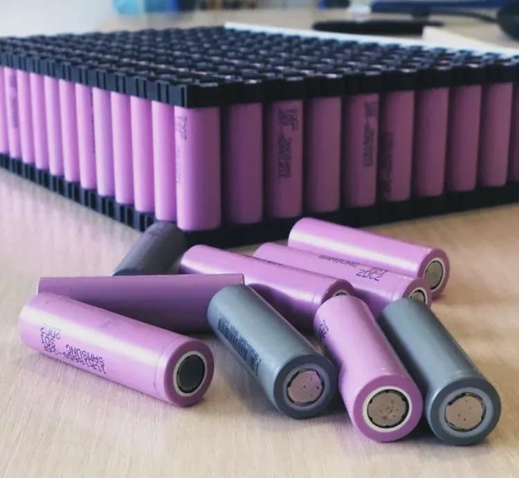 Об аккумуляторах Volts: большие возможности за счет новых технологий
