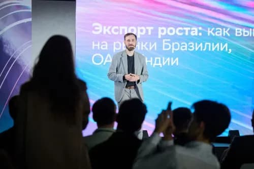 Участие генерального директора Вольтс Групп Александра Кияницы на форуме от Сбера - Startup Summit 2025