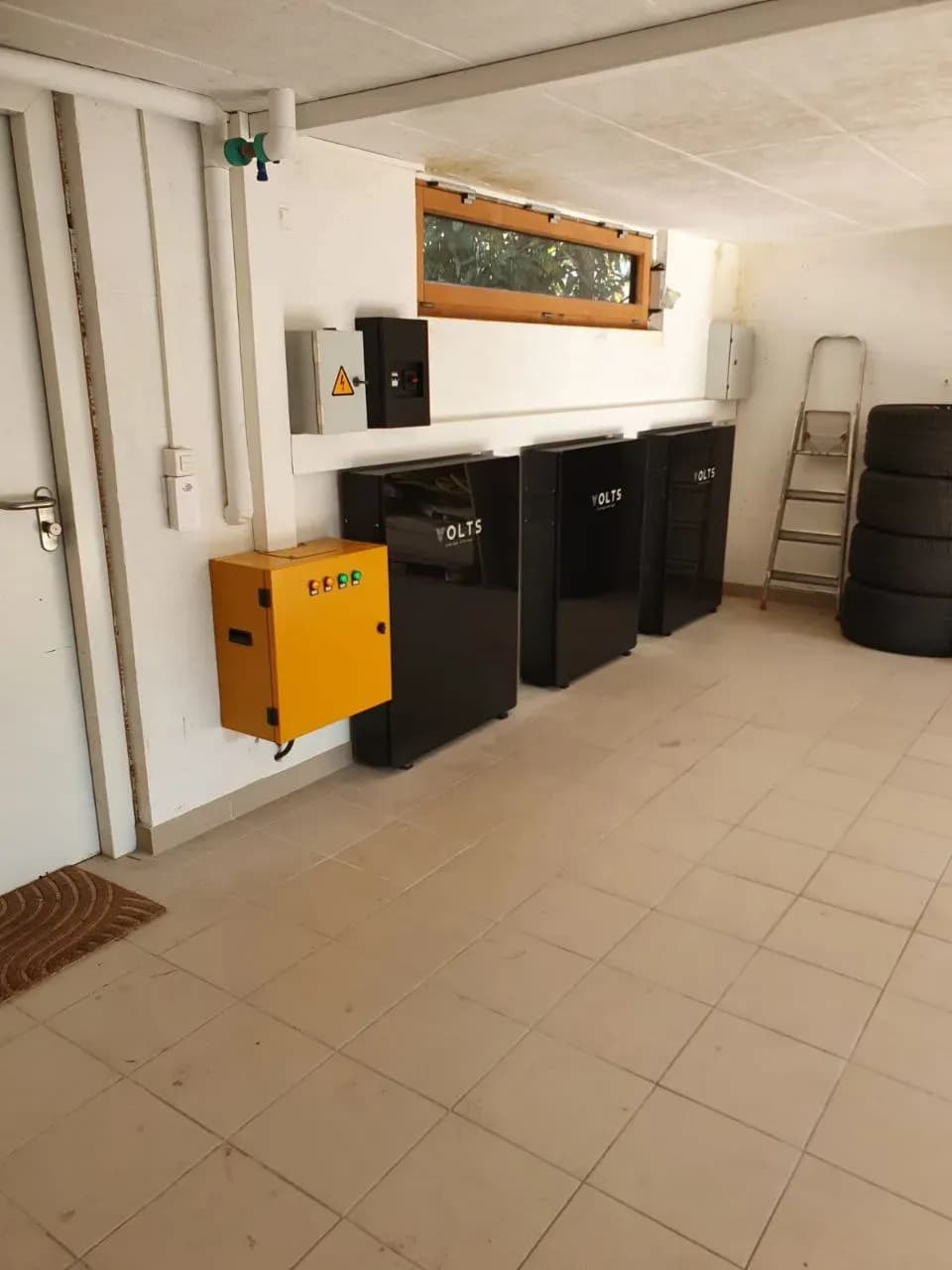 Загородный дом в городе Коллонж-Бельрив, кантон Женевы, Швейцария - фото 1