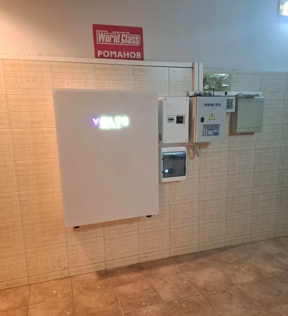 Загородный дом с накопителем и системой синхронизации с ДГУ, д. Осеченки, Московская область