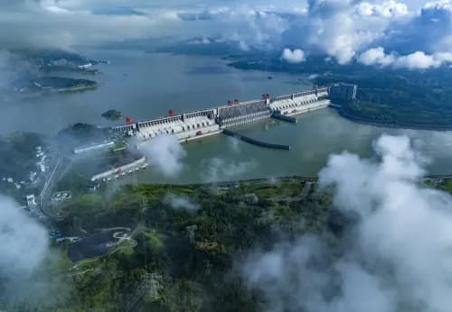 Самая большая ГЭС в мире